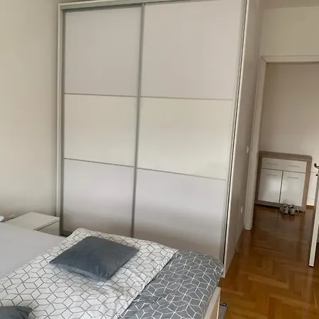 Stan Na Dan Bella * Banja Luka