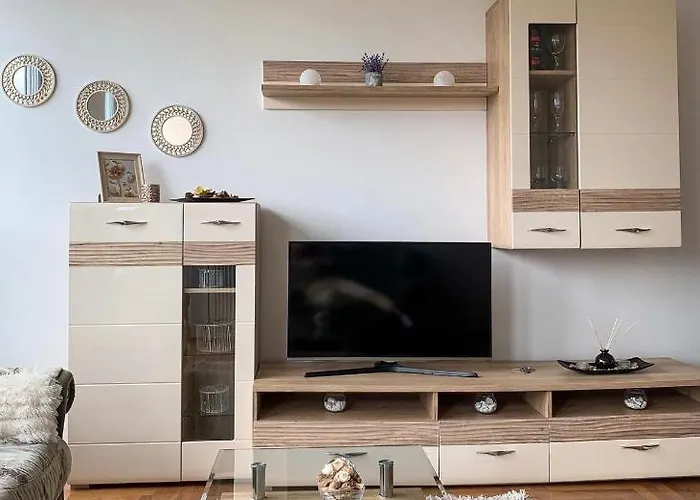 Stan Na Dan Bella Apartman *